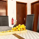 Achada House - Traditional House 아파트 칼례타