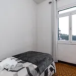 Achada House - Traditional House 아파트 *