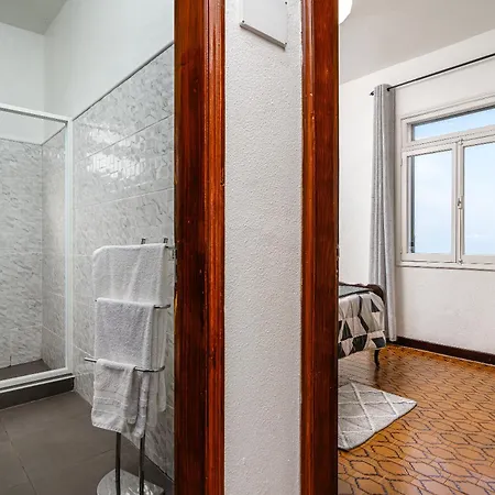 Achada House - Traditional House Appartement