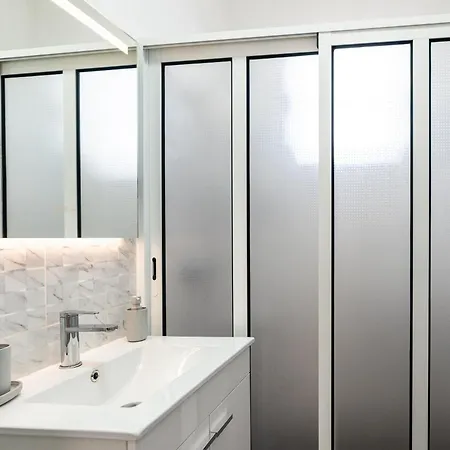 Achada House - Traditional House *