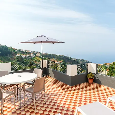 Achada House - Traditional House Apartman