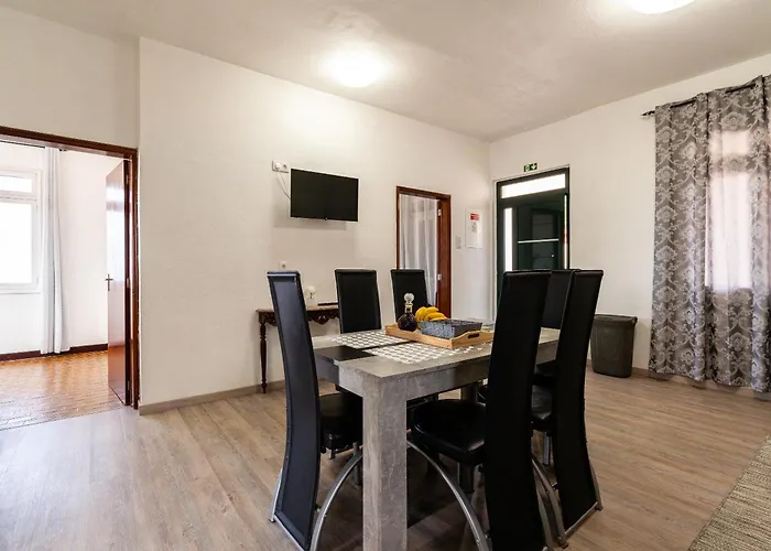 Achada House - Traditional House Daire