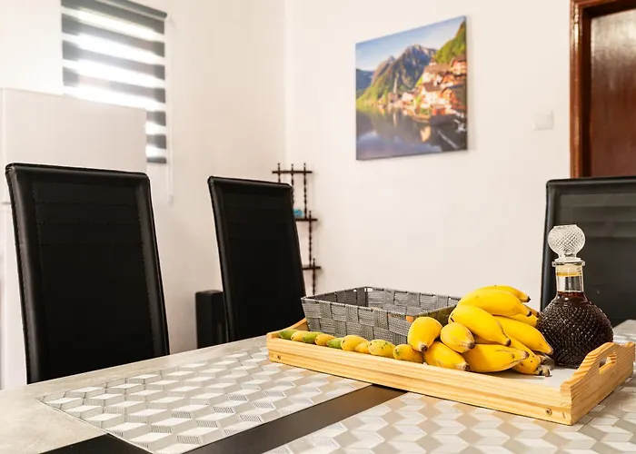 Daire Achada House - Traditional House *