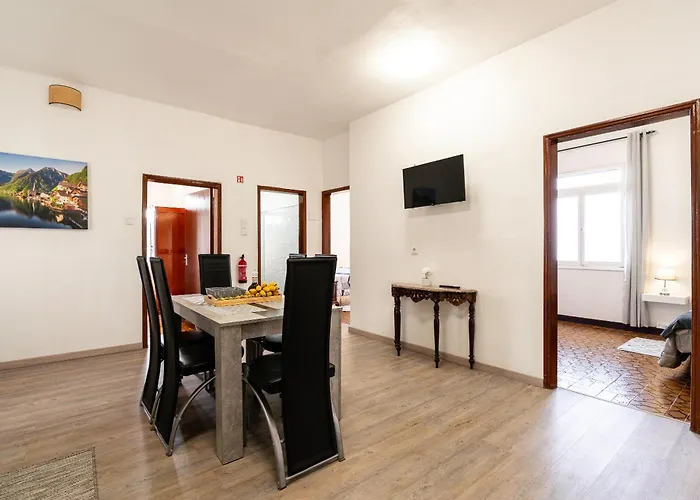 Achada House - Traditional House Daire *