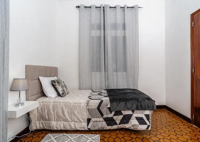 Achada House - Traditional House Daire Calheta (Madeira)