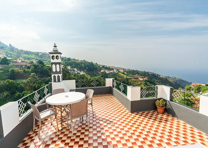 Daire Achada House - Traditional House Calheta (Madeira)